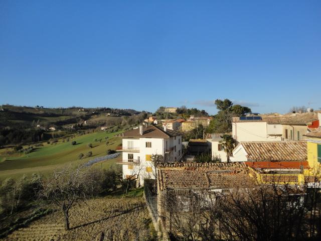 Appartamento in vendita a Macine, Marche