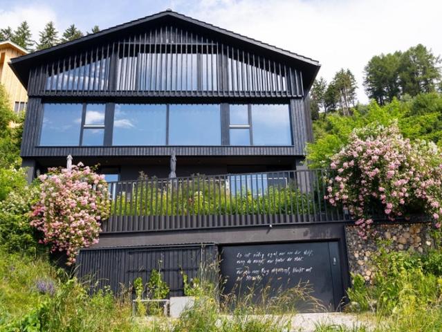 Einfamilienhaus kaufen in Vella, Graubünden