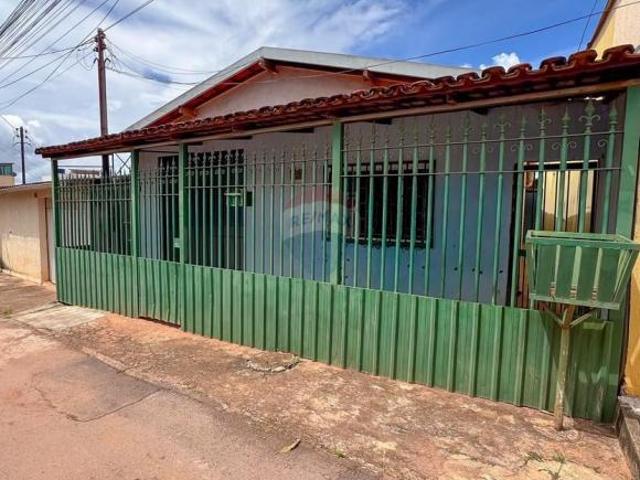 Casa venda em Região Geográfica Imediata do Distrito Federal, Região Integrada de Desenvolvimento do Distrito Federal e Entorno