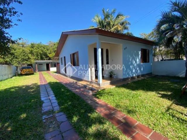 Casa venda em Guaíba, Colina
