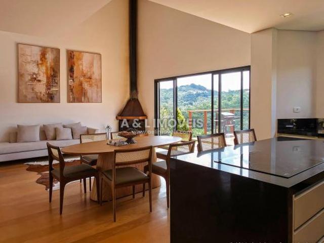 Casa venda em Região Imediata de Taubaté-Pindamonhangaba, Região Metropolitana do Vale do Paraíba e Litoral Norte