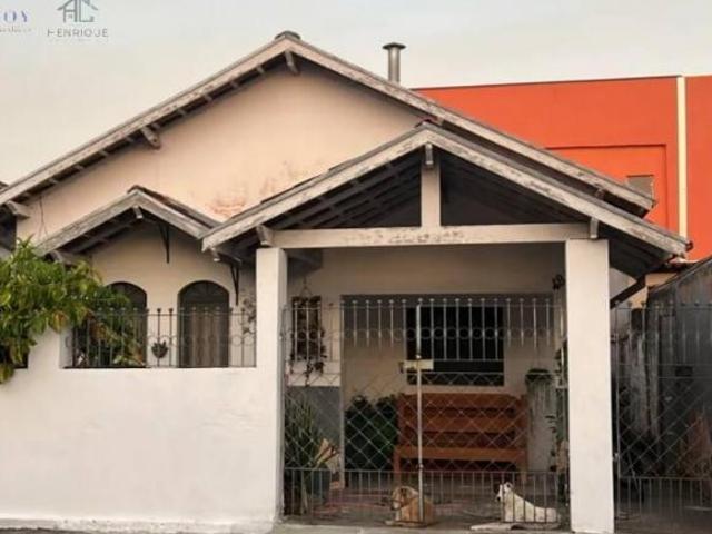 Casa venda em Região Imediata de Taubaté-Pindamonhangaba, Região Metropolitana do Vale do Paraíba e Litoral Norte