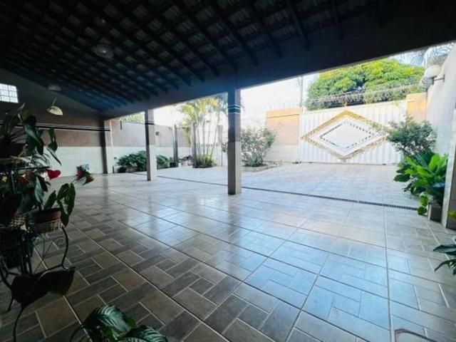 Casa venda em Região Geográfica Imediata do Distrito Federal, Região Integrada de Desenvolvimento do Distrito Federal e Entorno