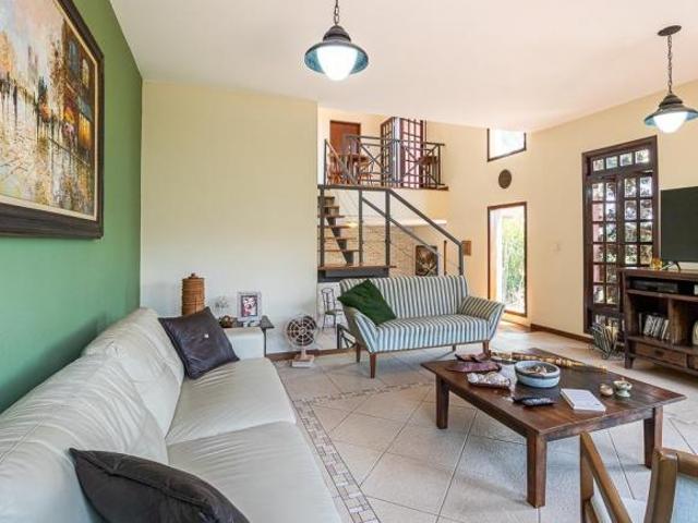 Casa venda em Embu das Artes