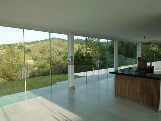 Casa venda em Região Imediata de São José dos Campos, Região Metropolitana do Vale do Paraíba e Litoral Norte