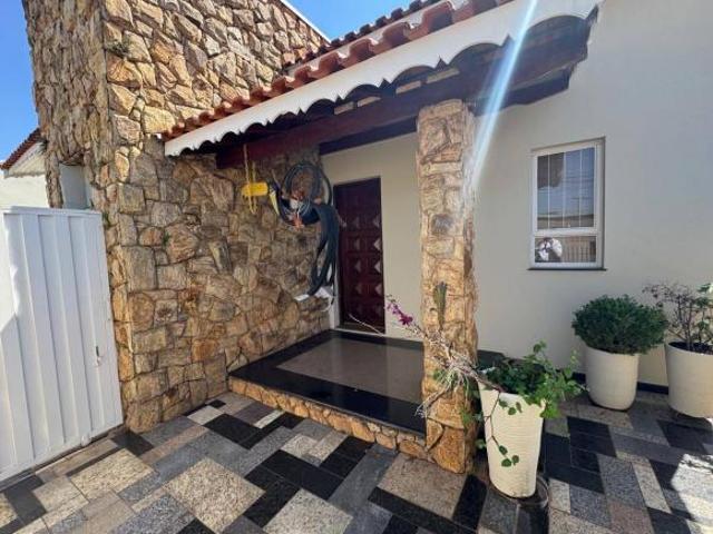 Casa venda em Região Imediata de Campinas, Região Metropolitana de Campinas