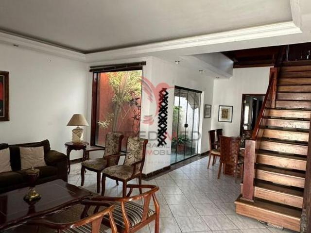Casa venda em Região Imediata de Guaratinguetá, Região Metropolitana do Vale do Paraíba e Litoral Norte