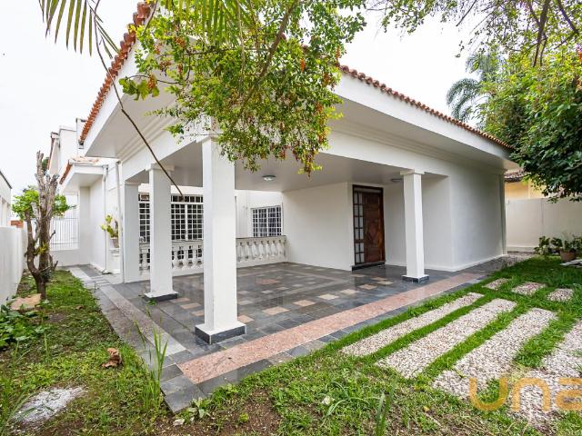 Casa aluguel em Região Geográfica Imediata de Curitiba, Região Metropolitana de Curitiba