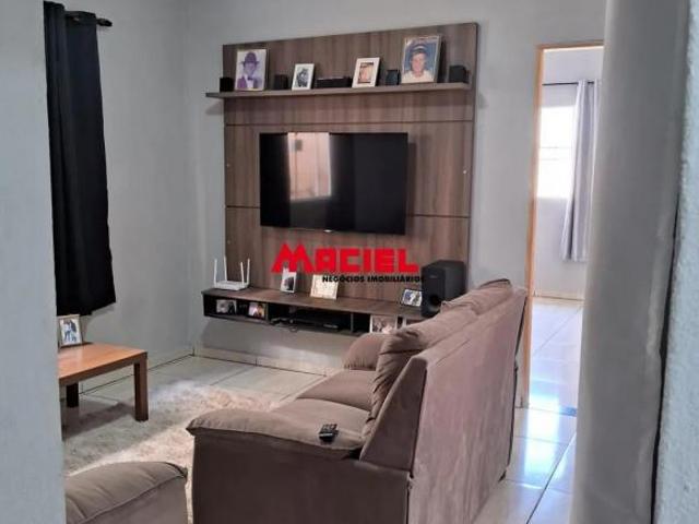 Casa venda em Região Imediata de São José dos Campos, Região Metropolitana do Vale do Paraíba e Litoral Norte