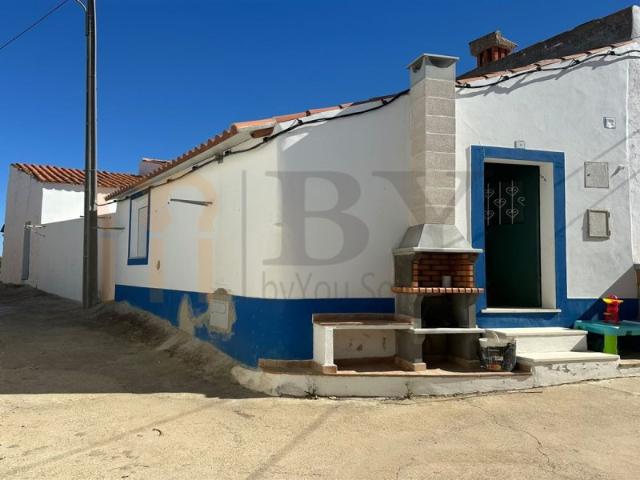 Casa venda em São João dos Caldeireiros, Mértola