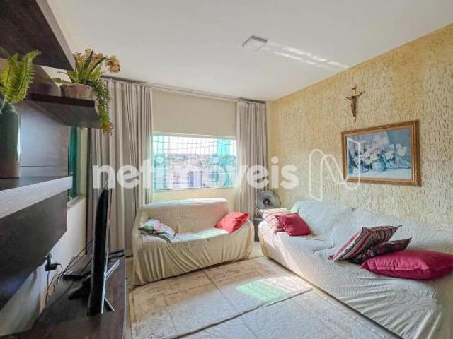 Casa venda em Região Geográfica Imediata de Belo Horizonte, Região Metropolitana de Belo Horizonte