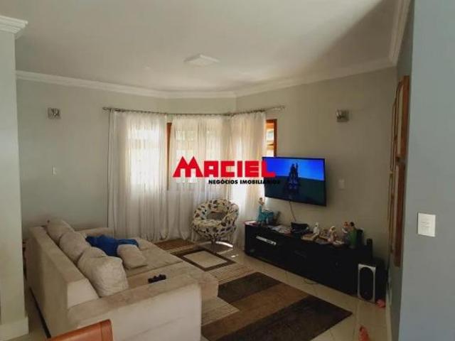 Casa venda em Região Imediata de Araraquara, Santa Lucia