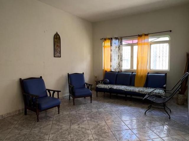 Casa venda em Parque Santa Adélia, Franca