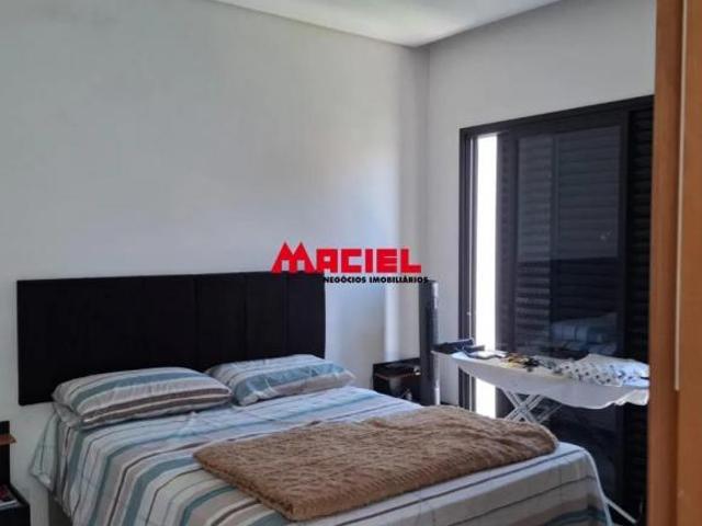 Casa venda em Região Imediata de São José dos Campos, Região Metropolitana do Vale do Paraíba e Litoral Norte