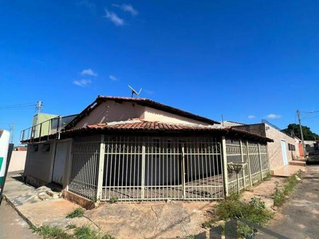 Casa venda em Região Geográfica Imediata de Águas Lindas de Goiás, Região Integrada de Desenvolvimento do Distrito Federal e Entorno