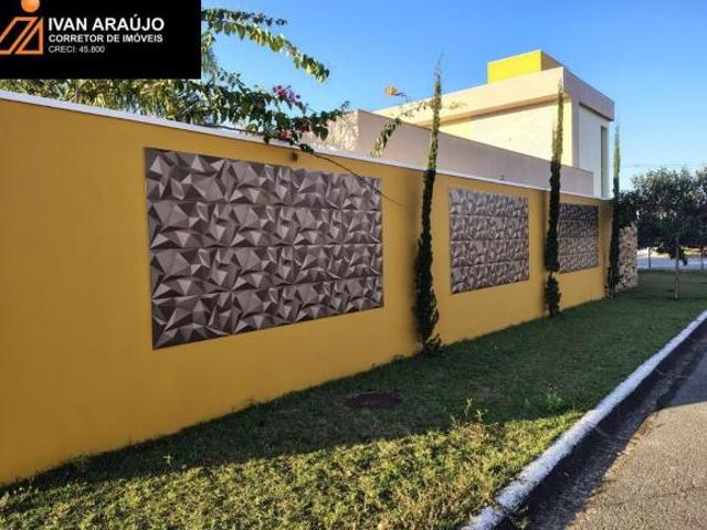 Casa venda em Região Imediata de Taubaté-Pindamonhangaba, Região Metropolitana do Vale do Paraíba e Litoral Norte