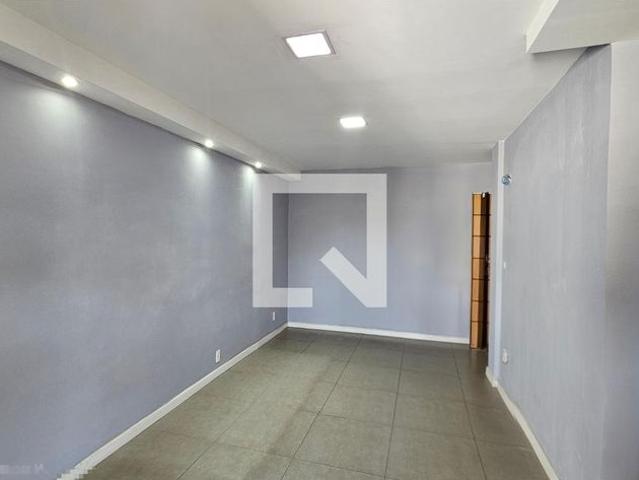 Casa aluguel em Região Geográfica Imediata do Rio de Janeiro, Região Metropolitana do Rio de Janeiro
