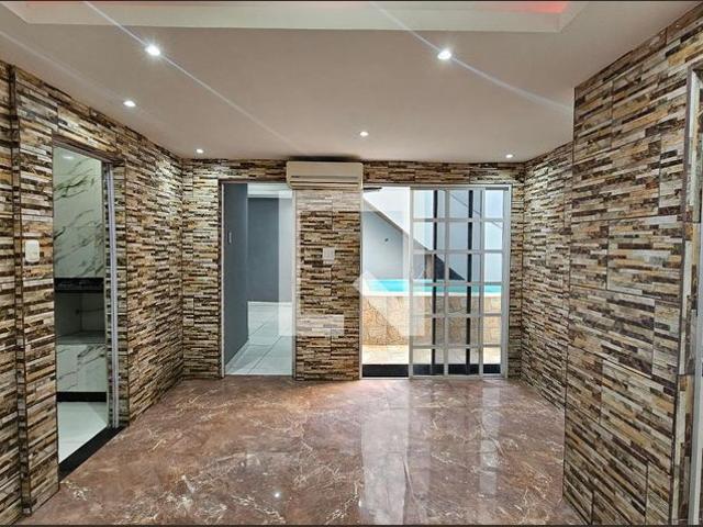 Casa aluguel em Região Geográfica Imediata do Rio de Janeiro, Região Metropolitana do Rio de Janeiro