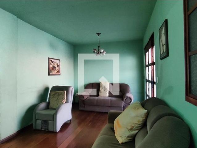 Casa aluguel em Região Geográfica Imediata de Belo Horizonte, Região Metropolitana de Belo Horizonte