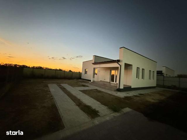 Casă vânzări în Adunatii-copaceni, Giurgiu