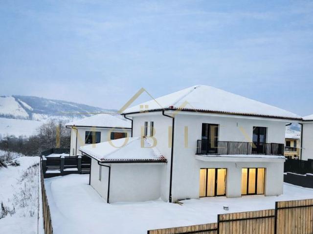 Casă vânzări