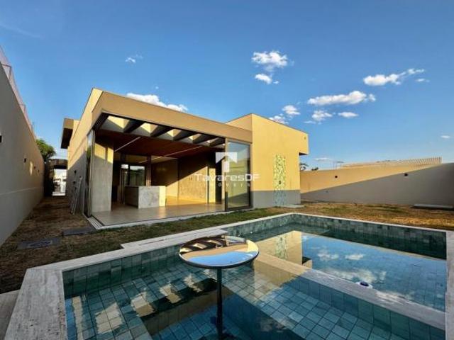 Casa venda em Região Geográfica Imediata do Distrito Federal, Região Integrada de Desenvolvimento do Distrito Federal e Entorno