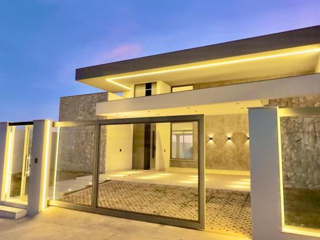 Casa venda em Região Geográfica Imediata do Distrito Federal, Região Integrada de Desenvolvimento do Distrito Federal e Entorno