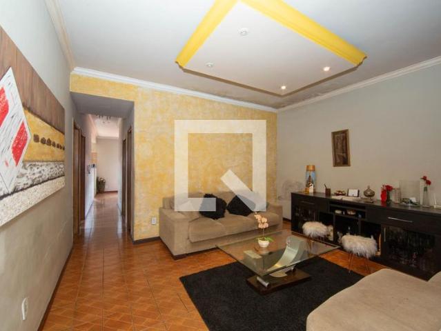 Casa aluguel em Região Geográfica Imediata de Belo Horizonte, Região Metropolitana de Belo Horizonte