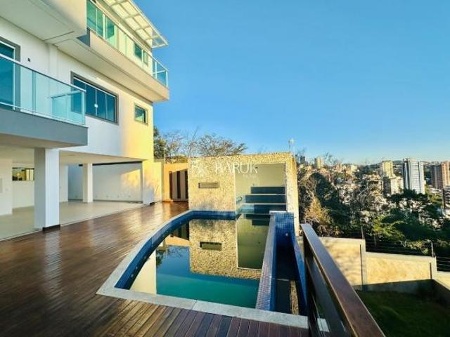 Casa venda em Região Geográfica Imediata de Juiz de Fora, Juiz de Fora