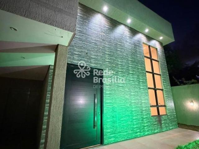 Casa venda em Região Geográfica Imediata do Distrito Federal, Região Integrada de Desenvolvimento do Distrito Federal e Entorno