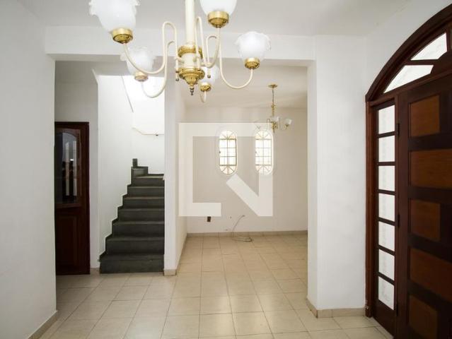 Casa aluguel em Belo Horizonte, Nova Floresta