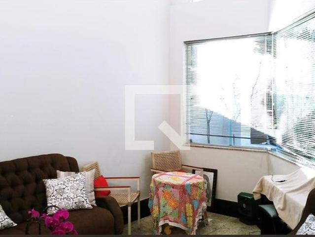 Casa aluguel em Região Geográfica Imediata de Belo Horizonte, Região Metropolitana de Belo Horizonte