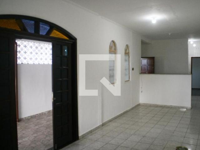 Casa aluguel em Praia Grande