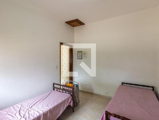 Casa aluguel em Maracanã, Praia Grande