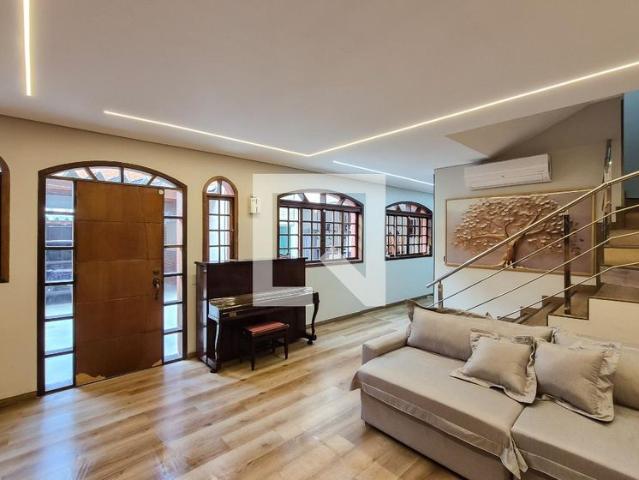 Casa aluguel em Região Imediata de São Paulo, Região Metropolitana de São Paulo