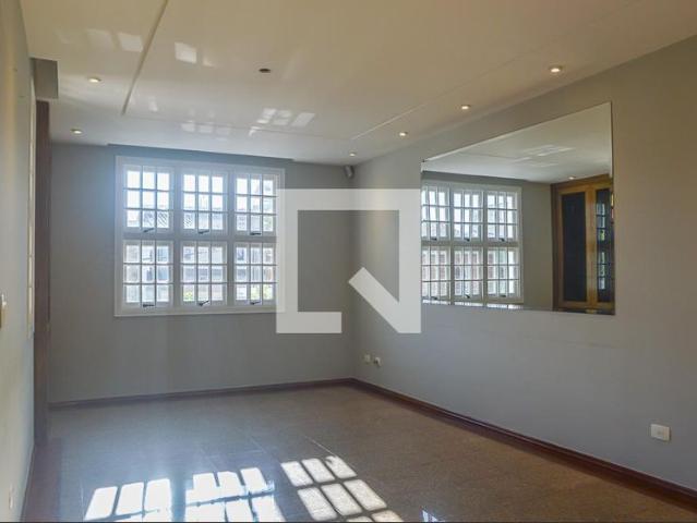 Casa aluguel em Vila Lília, São Bernardo do Campo