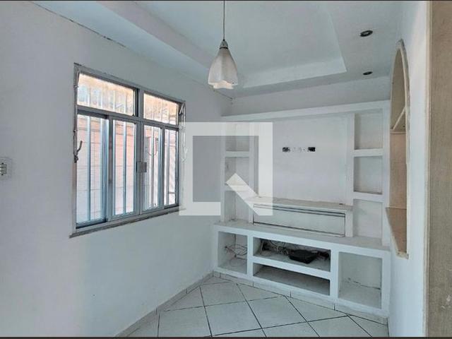 Casa aluguel em Região Geográfica Imediata do Rio de Janeiro, Região Metropolitana do Rio de Janeiro
