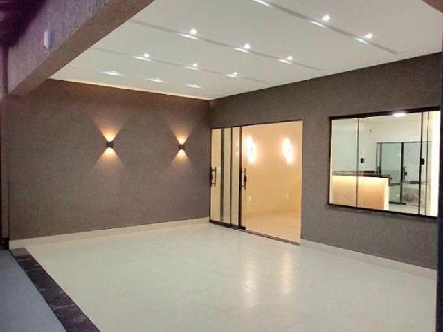 Casa venda em Região Geográfica Imediata de Águas Lindas de Goiás, Região Integrada de Desenvolvimento do Distrito Federal e Entorno