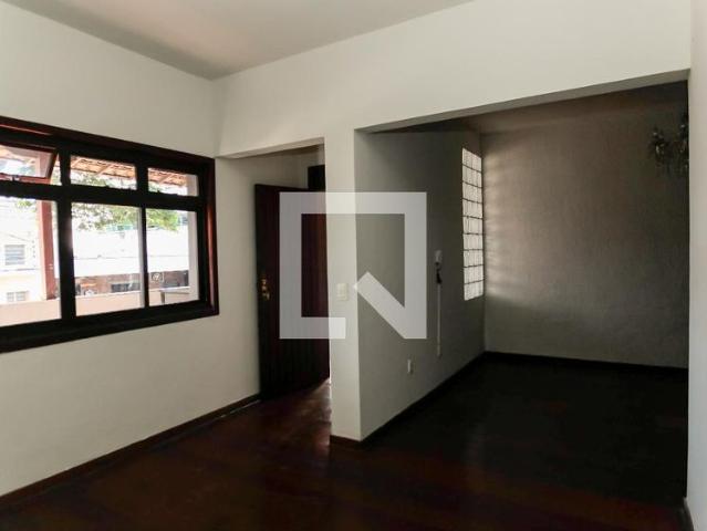 Casa aluguel em Região Geográfica Imediata de Belo Horizonte, Região Metropolitana de Belo Horizonte