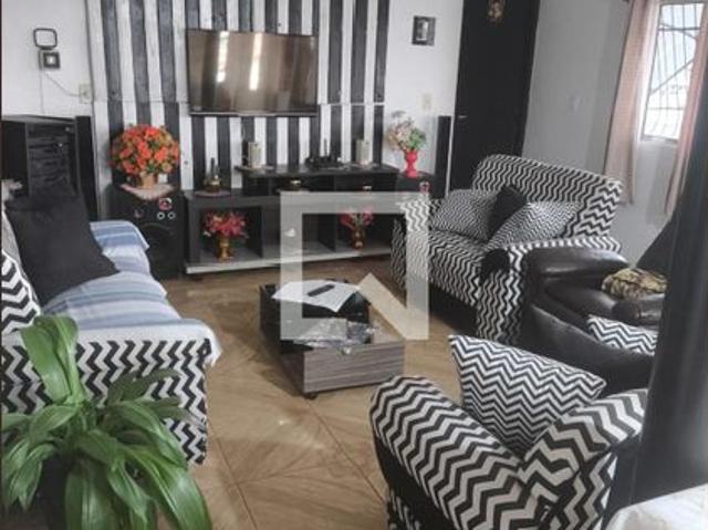 Casa aluguel em Região Geográfica Imediata de Belo Horizonte, Região Metropolitana de Belo Horizonte