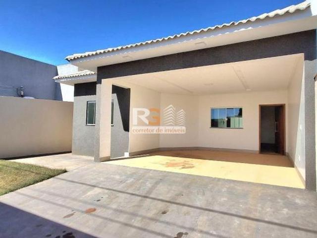 Casa venda em Região Geográfica Imediata de Águas Lindas de Goiás, Região Integrada de Desenvolvimento do Distrito Federal e Entorno