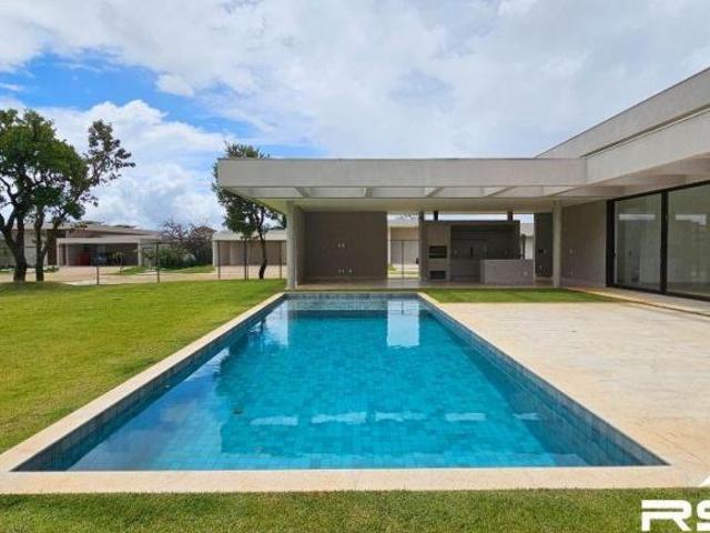 Casa venda em Região Geográfica Imediata do Distrito Federal, Região Integrada de Desenvolvimento do Distrito Federal e Entorno