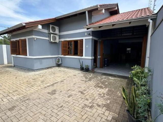 Casa venda em Região Geográfica Imediata de Porto Alegre, Região Metropolitana de Porto Alegre