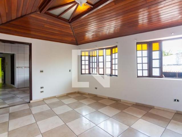 Casa aluguel em Bussocaba, Amargosa