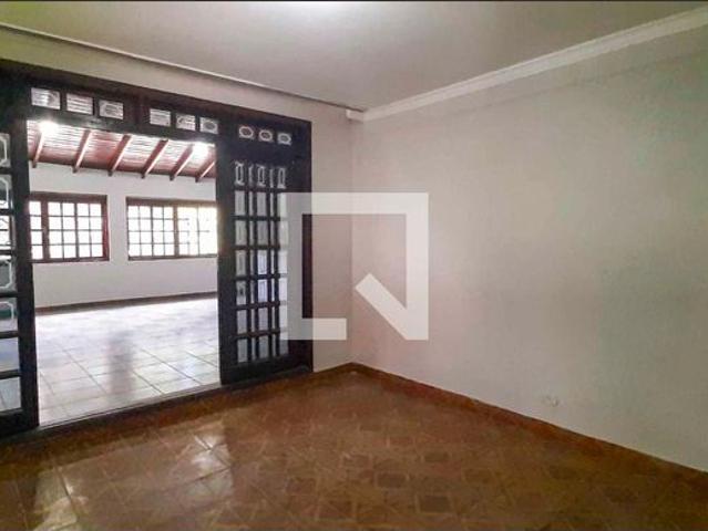 Casa aluguel em Bussocaba, Amargosa