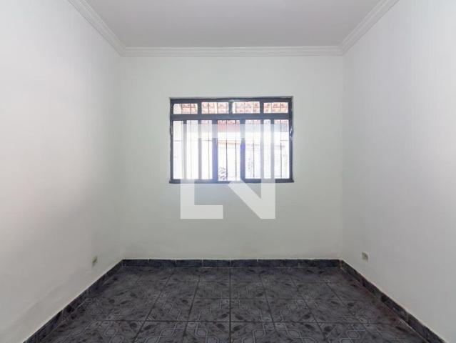 Casa aluguel em Assentamento Social Nova Olaria, Osasco
