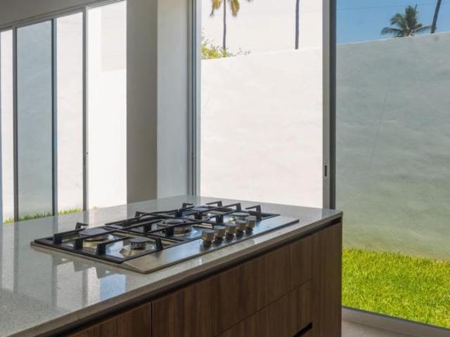 Casa nueva con alberca privada