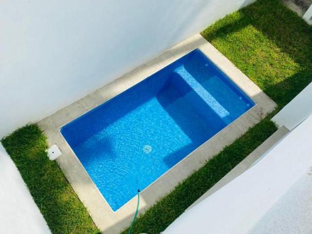 Casa nueva con alberca privada