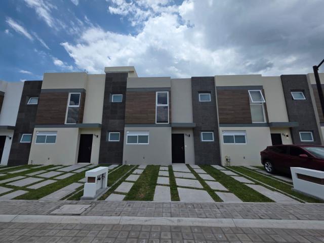 Casa en renta en San Mateo Atenco, Estado de México
