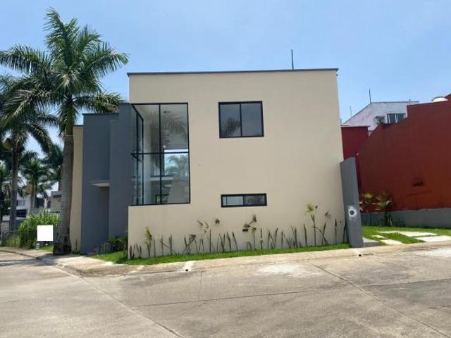 Casa en venta en Fortín de las Flores